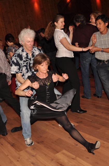 min 2010 03 28 station danse 158